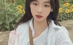 一女被多男玩前后夹击